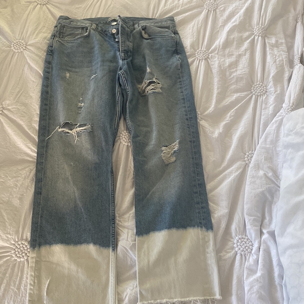 Zara cropped distressed jeans w/ bleached bottoms Size 8/ 40uk